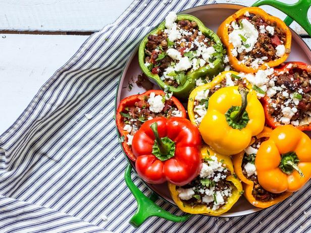 Фаршированные перцы с бараниной и пастой орзо - «Закуски»