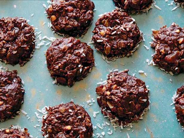Печенье из арахисовой пасты с овсяными хлопьями и семенами льна без выпечки - «Закуски»
