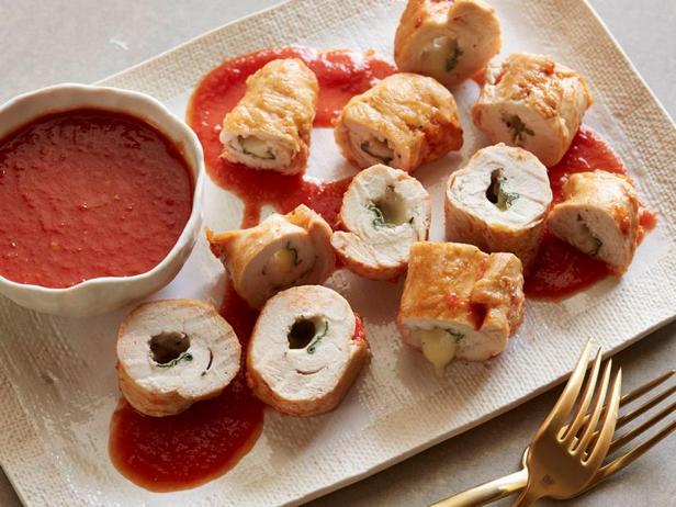 Скалопини из курицы с шалфеем и сыром фонтина - «Закуски»