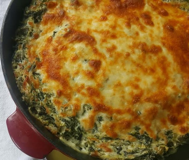 Запечённый дип-соус с мангольдом и артишоками - «Соусы»