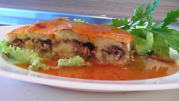 Запеканка картофельная с мясом под красным соусом - «Видео уроки»