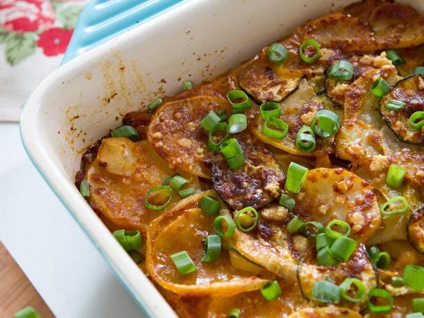 Картофельная запеканка с кабачками - «Сезонные блюда»