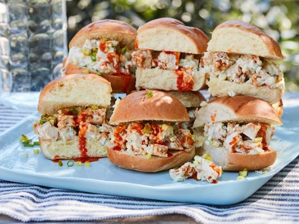 Закусочный салат с жареной курицей - «Салаты»