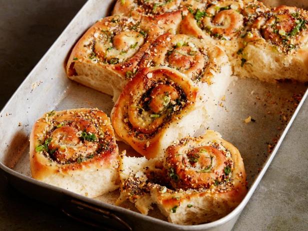 Булочки с начинкой из кунжута и мака - «Выпечки»