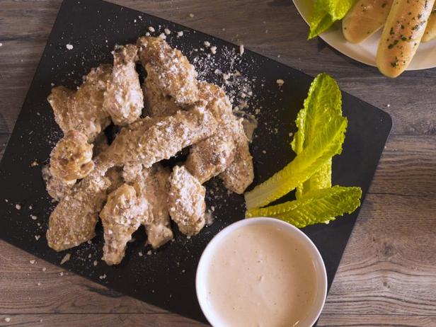 Куриные крылышки «Цезарь» - «Закуски»