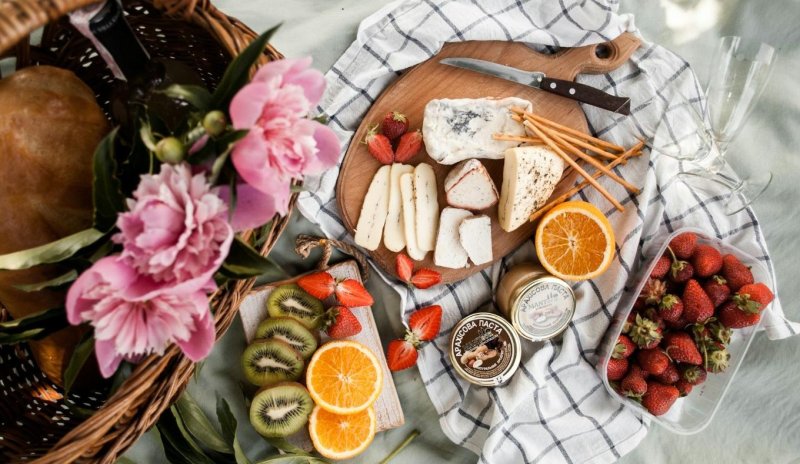 Что взять с собой на пикник: 7 вкусных и удобных блюд, которые не требуют разогрева - «Кулинарные рецепты»