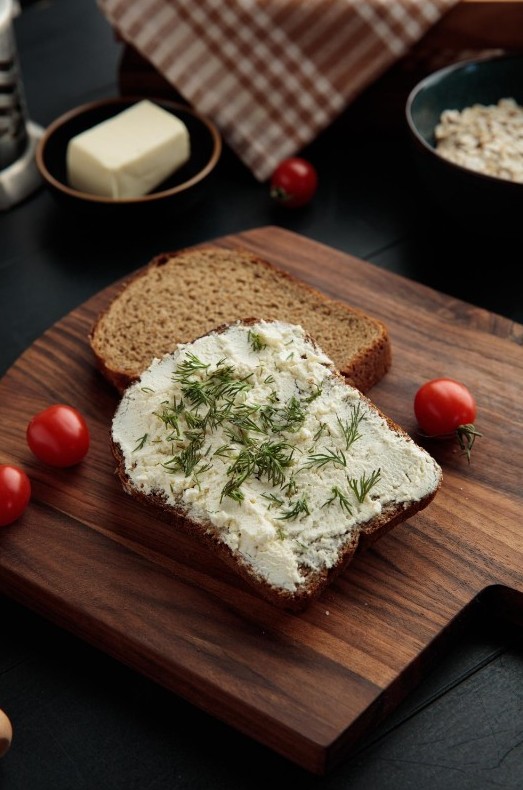 Полезно и вкусно: рецепт творожной намазки, которую можно есть даже после шести вечера - «Кулинарные рецепты»