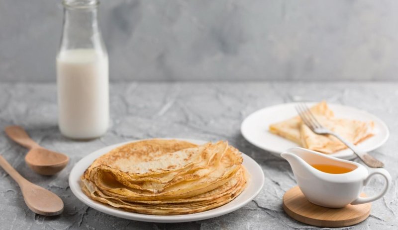 Эластичные и тонкие: рецепт идеальных блинов на Масленицу, которые точно получатся у всех - «Кулинарные рецепты»